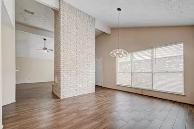 2102 Creekshire Drive, Sugar Land, TX 77478 - Photo 7