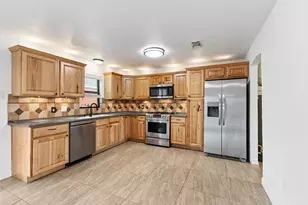 16815 Avenue A, Channelview, TX 77530 - Photo 9
