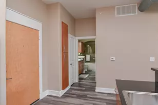 1901 Post Oak Blvd, Houston, TX 77056 - Photo 11