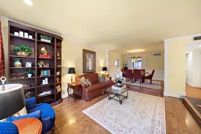 8944 Chatsworth Drive, Houston, TX 77024 - Photo 17