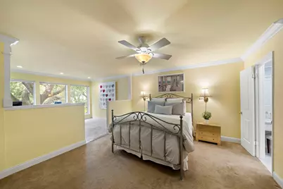 8944 Chatsworth Drive, Houston, TX 77024 - Photo 23