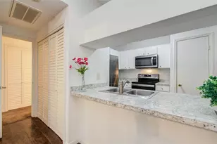 2023 Gentryside Dr, Houston, TX 77077 - Photo 13