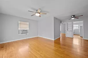 1919 McDuffie, Houston, TX 77019 - Photo 1