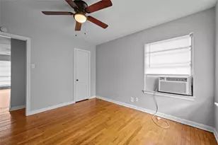 1919 McDuffie, Houston, TX 77019 - Photo 9