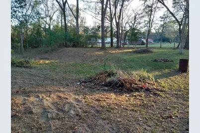 111 S Houston Avenue, Livingston, TX 77351 - Photo 1