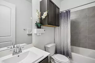 10139 Bayou Oaks Dr, Conroe, TX 77385 - Photo 17