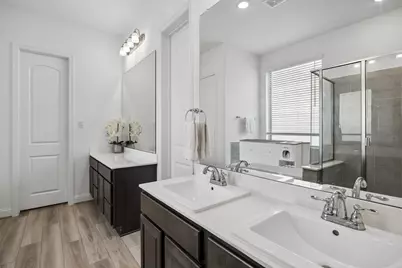 10139 Bayou Oaks Drive, Conroe, TX 77385 - Photo 15