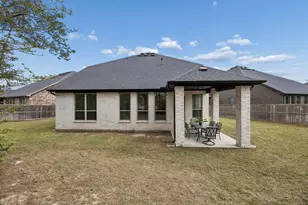 10139 Bayou Oaks Dr, Conroe, TX 77385 - Photo 19