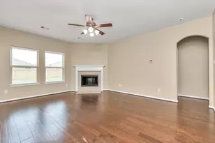 3734 E Briarlilly Park Cir, Katy, TX 77493 - Photo 7