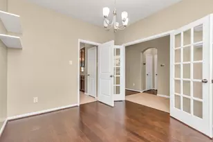 3734 E Briarlilly Park Cir, Katy, TX 77493 - Photo 5