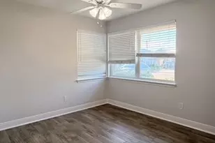 14215 Royal Hill Dr, Houston, TX 77083 - Photo 9