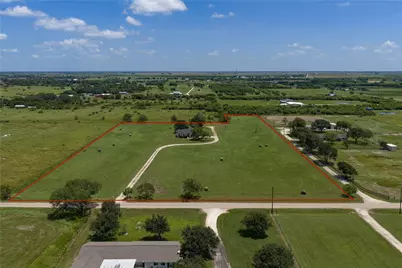 799 County Road 304, Edna, TX 77957 - Photo 3