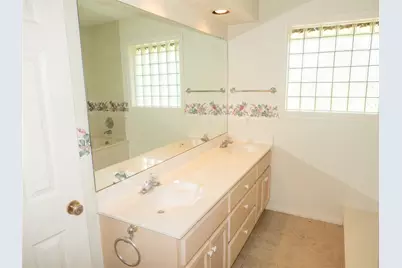 799 County Road 304, Edna, TX 77957 - Photo 17