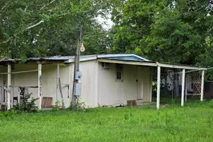 8806 Milby St, Needville, TX 77461 - Photo 3