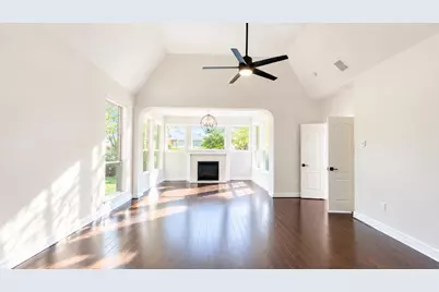 5510 Cherry Creek Bend Court, Houston, TX 77041 - Photo 11