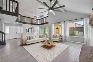 11406 Caesar Dr, Houston, TX 77477 - Photo 3