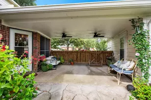 11910 Susie Ct, Pinehurst, TX 77362 - Photo 13