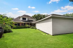 11910 Susie Ct, Pinehurst, TX 77362 - Photo 19