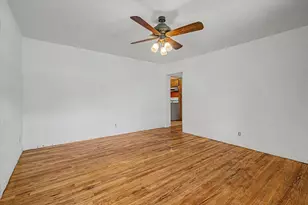 101 Oak St, Dayton, TX 77535 - Photo 9