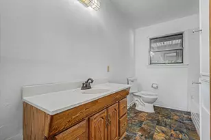 101 Oak St, Dayton, TX 77535 - Photo 21
