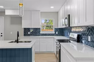 820 18th Ave N, Texas City, TX 77590 - Photo 17