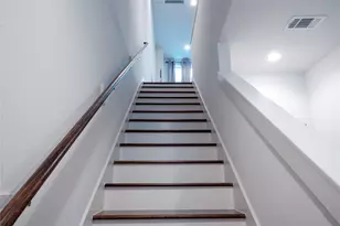 2826 Clay St, Houston, TX 77003 - Photo 7