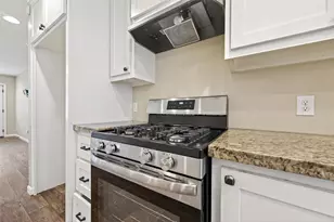 1708 and 1702 Sycamore Ave, Bay City, TX 77414 - Photo 15