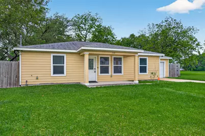 1708 and 1702 Sycamore Avenue, Bay City, TX 77414 - Photo 5
