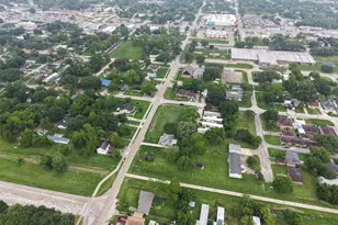 1708 and 1702 Sycamore Ave, Bay City, TX 77414 - Photo 39