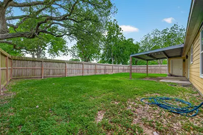 1708 and 1702 Sycamore Avenue, Bay City, TX 77414 - Photo 33