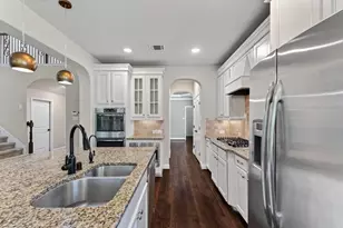 31 Whispering Thicket Pl, The Woodlands, TX 77375 - Photo 15