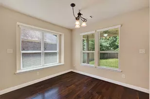 31 Whispering Thicket Pl, The Woodlands, TX 77375 - Photo 17