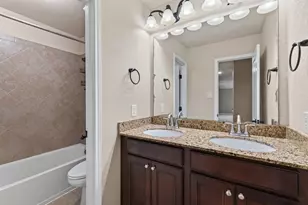 31 Whispering Thicket Pl, The Woodlands, TX 77375 - Photo 39