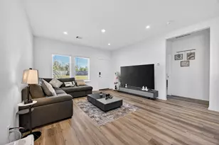 1702 Legacy Hills Dr, Houston, TX 77067 - Photo 11