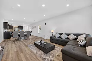 1702 Legacy Hills Dr, Houston, TX 77067 - Photo 9