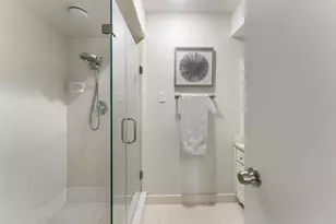 1260 Fountain View Dr, Houston, TX 77057 - Photo 29