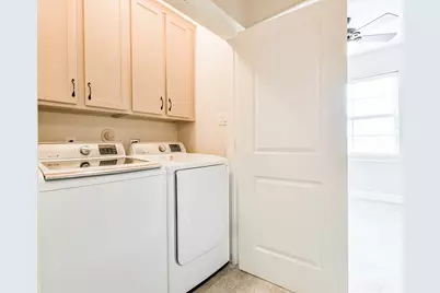 18721 Egret Oaks Lane, Webster, TX 77058 - Photo 27