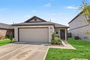 1974 Hidden Cedar Dr, Conroe, TX 77301 - Photo 1