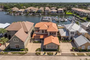 529 Southport Ln, Kemah, TX 77565 - Photo 3
