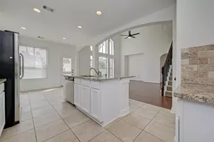 71 N Rocky Point Cir, The Woodlands, TX 77389 - Photo 17