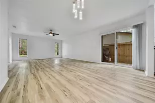 26 Green Field Pl, The Woodlands, TX 77380 - Photo 5