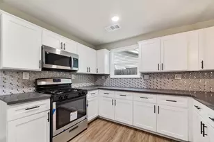 5210 Verdome Ln, Houston, TX 77092 - Photo 13