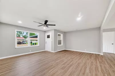 5210 Verdome Lane, Houston, TX 77092 - Photo 7