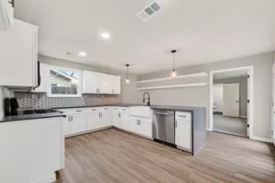 5210 Verdome Ln, Houston, TX 77092 - Photo 1