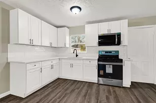 8771 Josie St, Houston, TX 77029 - Photo 9