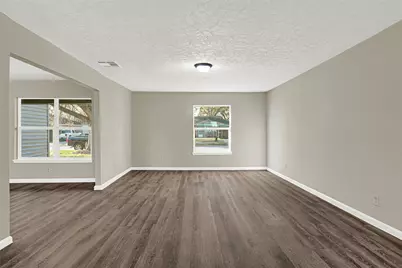 8771 Josie Street, Houston, TX 77029 - Photo 13