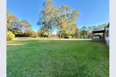 975 Roberts, Vidor, TX 77662 - Photo 33