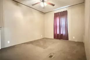 975 Roberts, Vidor, TX 77662 - Photo 15