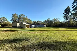 975 Roberts, Vidor, TX 77662 - Photo 29