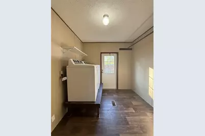 975 Roberts, Vidor, TX 77662 - Photo 19